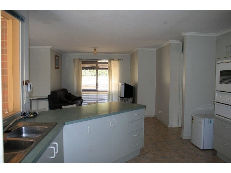 92 Ebden Street, Kyneton VIC 3444