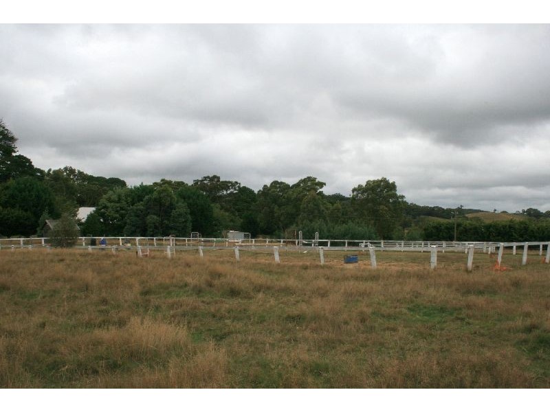 87 PHILLIPS RD, Taradale VIC 3447