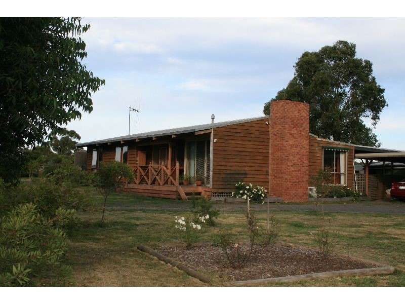 96 Baynton Road, Kyneton VIC 3444