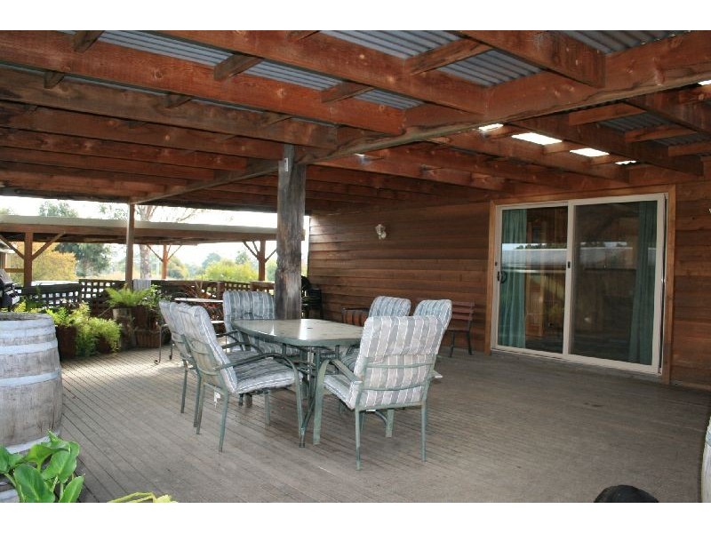 96 Baynton Road, Kyneton VIC 3444