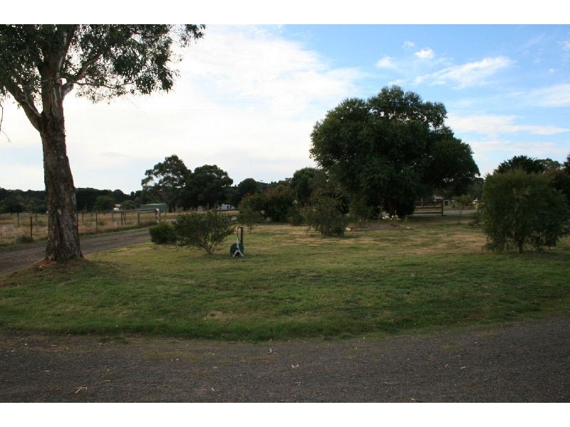 96 Baynton Road, Kyneton VIC 3444