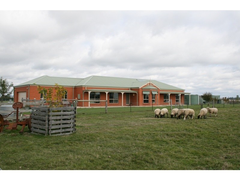 196 MALMSBURY EAST RD, Malmsbury VIC 3446