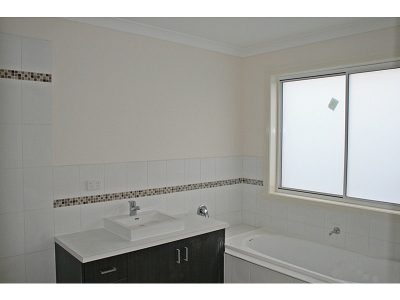 No 8 Lot 9 Village Green Drive, Kyneton VIC 3444