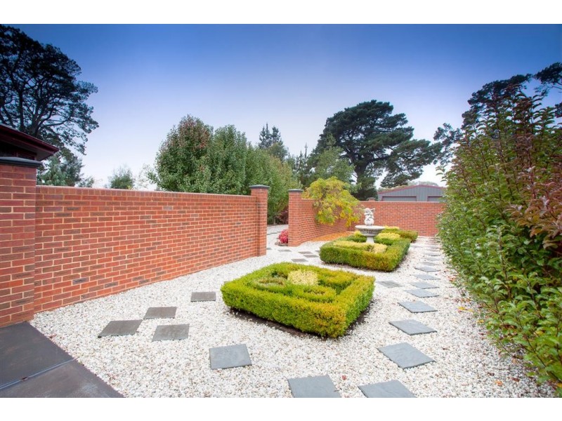 26 Tattersall Drive, Kyneton VIC 3444