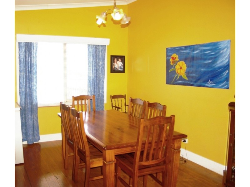 16 New Street, Kyneton VIC 3444