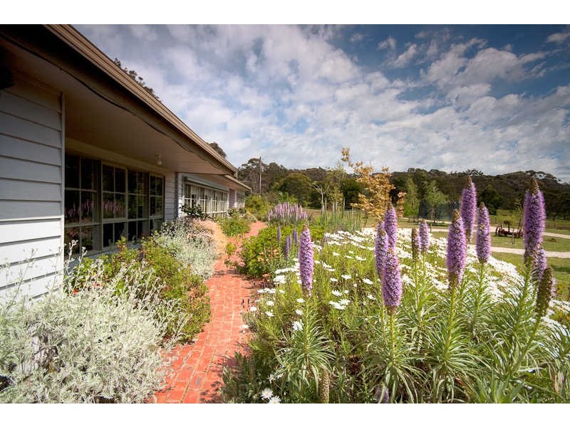 628  Burke and Wills Track, Benloch VIC 3435