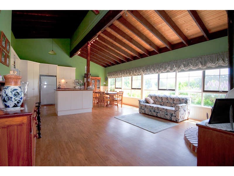 628 Burke and Wills Track, Lancefield VIC 3435