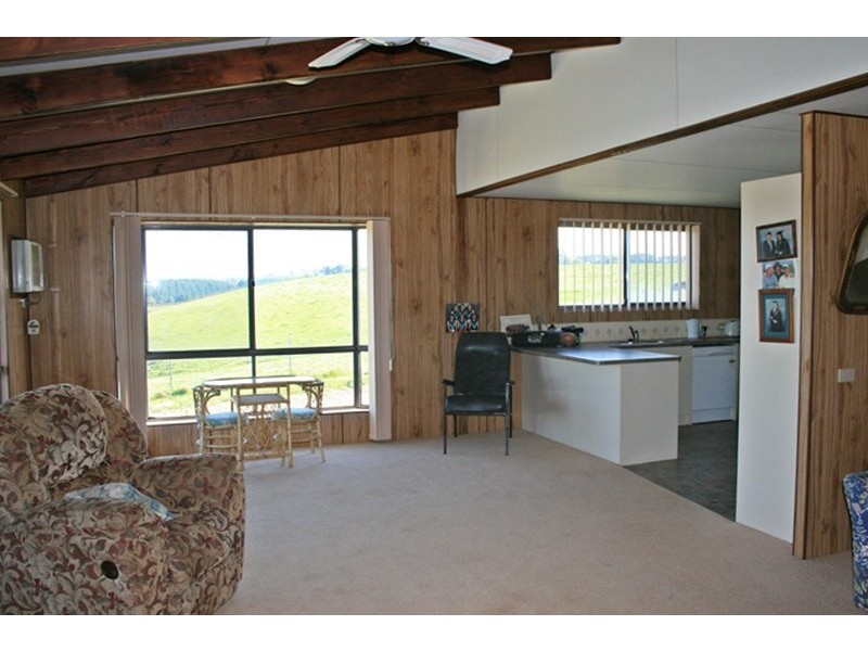 134 Coliban Downs Road (via Kyneton), Spring Hill VIC 3444