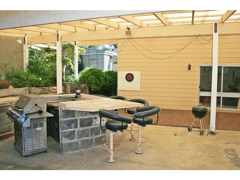 359 TARADALE RD, Drummond North VIC 3446