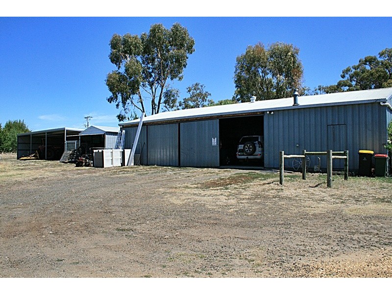 632 North Redesdale Rd* (Redesdale via Kyneton), Kyneton VIC 3444