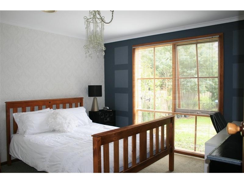 76 Beauchamp Street, Kyneton VIC 3444