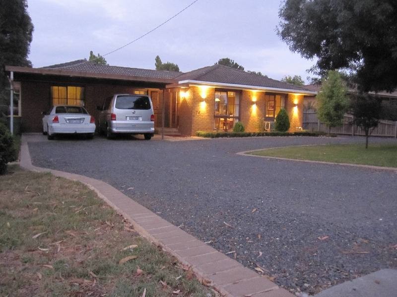 76 Beauchamp Street, Kyneton VIC 3444