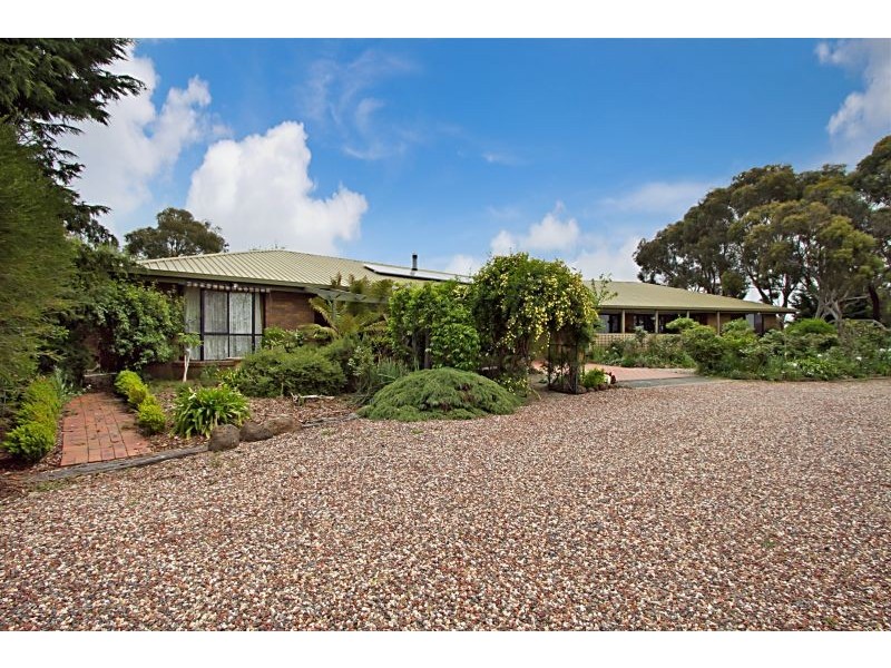 70-72 Flynns Lane, Kyneton VIC 3444