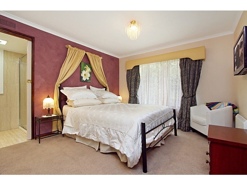 70-72 Flynns Lane, Kyneton VIC 3444