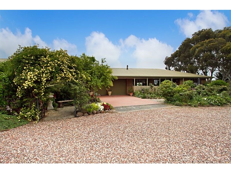 70-72 Flynns Lane, Kyneton VIC 3444