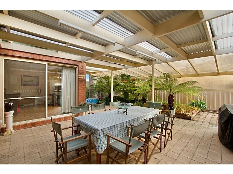 27 Blair Drive, Kyneton VIC 3444