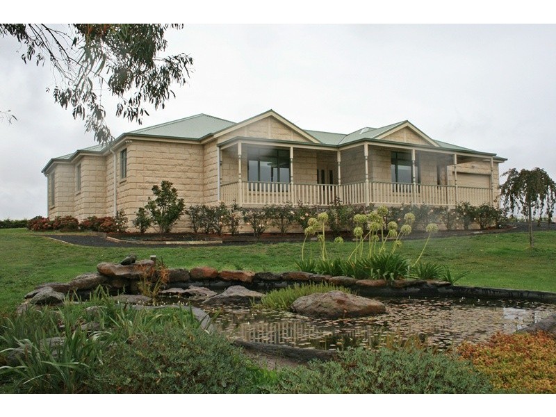 14 Tranters Lane, Lauriston VIC 3444
