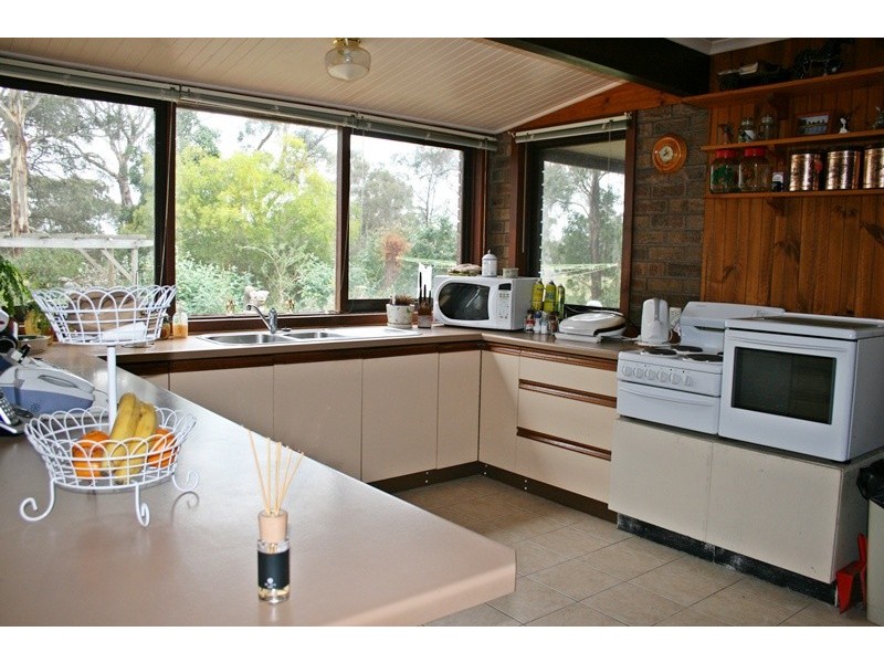 273 Edgecombe Road, Kyneton VIC 3444