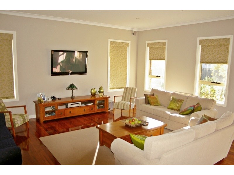 14 Sanctuary Drive, Kyneton VIC 3444