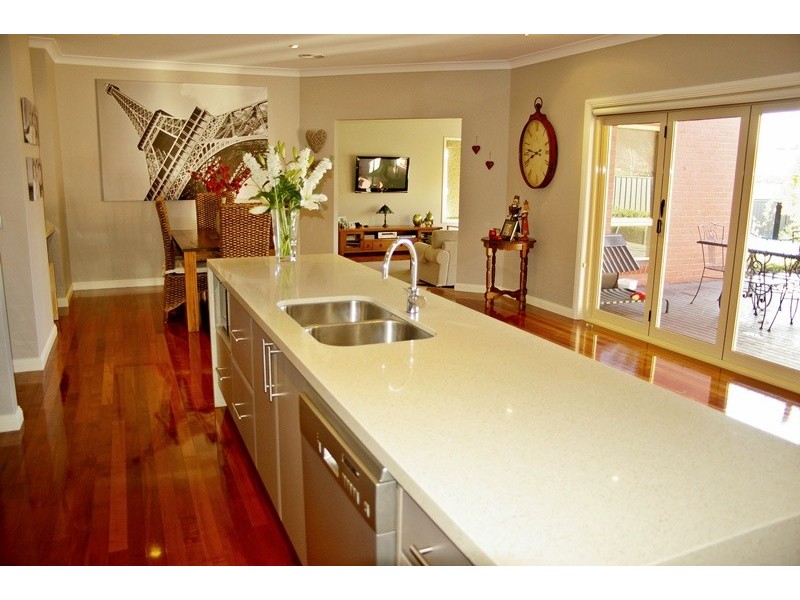 14 Sanctuary Drive, Kyneton VIC 3444