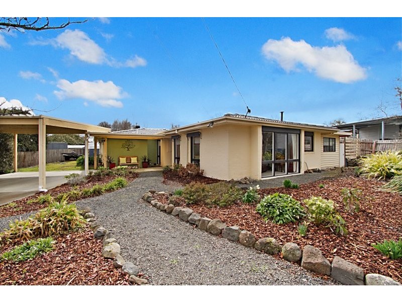 21 Sturt Street, Kyneton VIC 3444