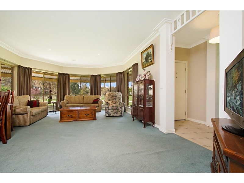 9 Tonks Court, Kyneton VIC 3444