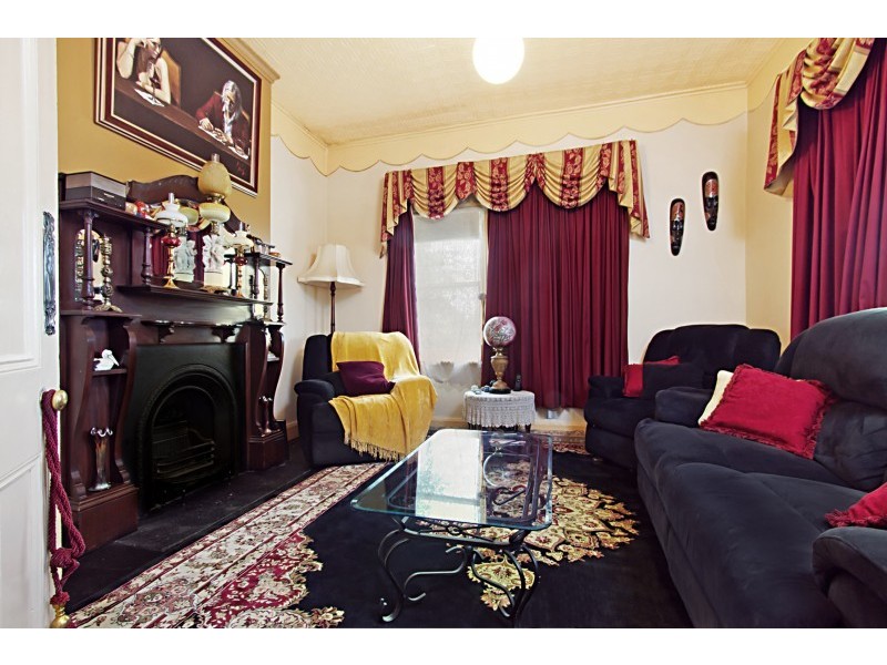 14 New Street, Kyneton VIC 3444