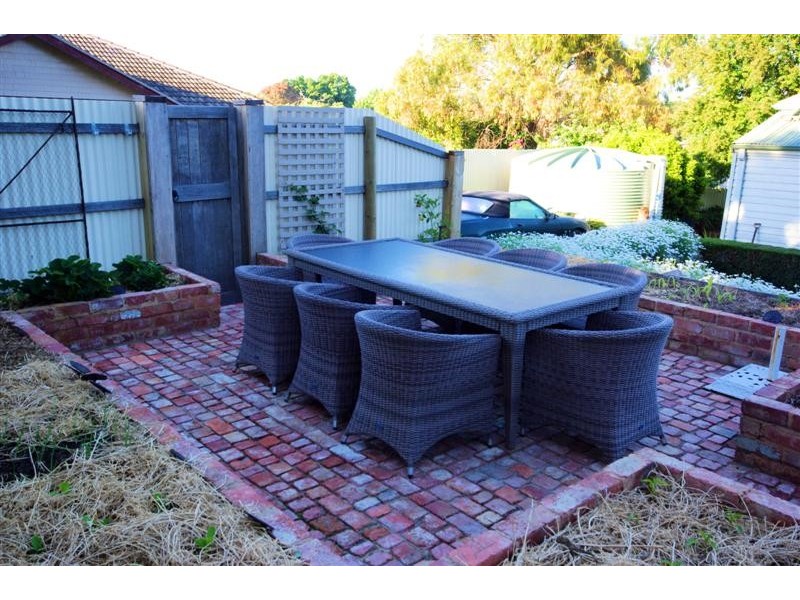 14 New Street, Kyneton VIC 3444