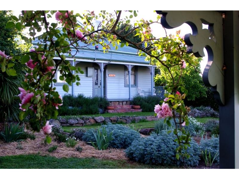 14 New Street, Kyneton VIC 3444