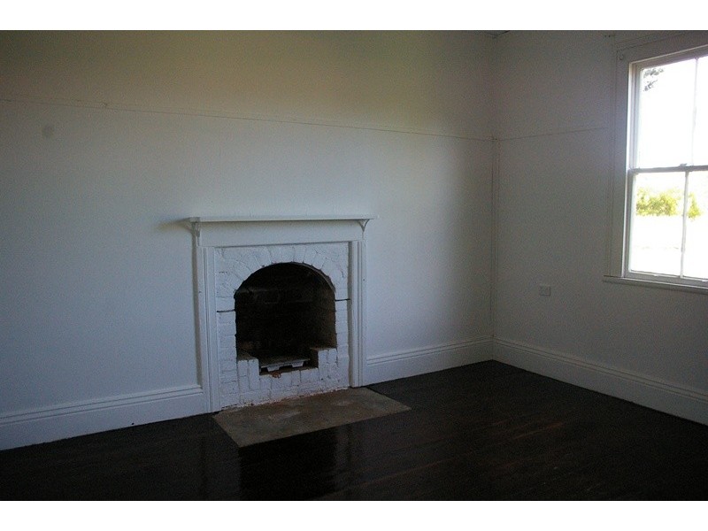 24 De La Beche Street, Taradale VIC 3447