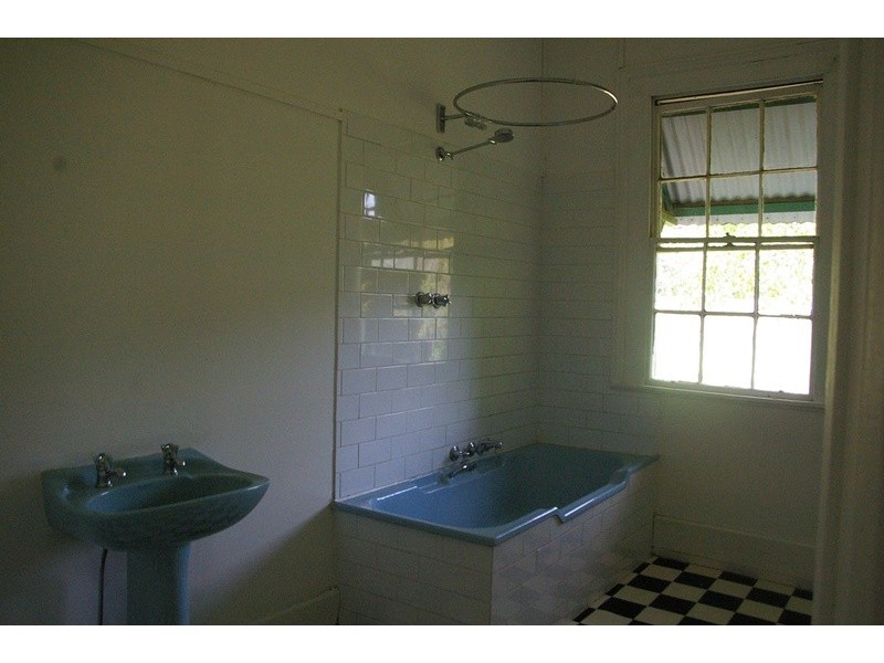 24 De La Beche Street, Taradale VIC 3447