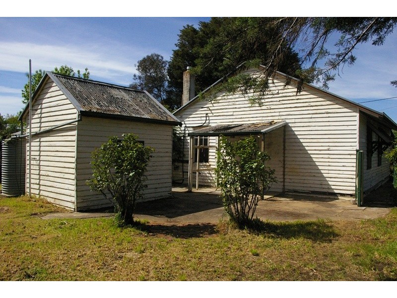 24 De La Beche Street, Taradale VIC 3447