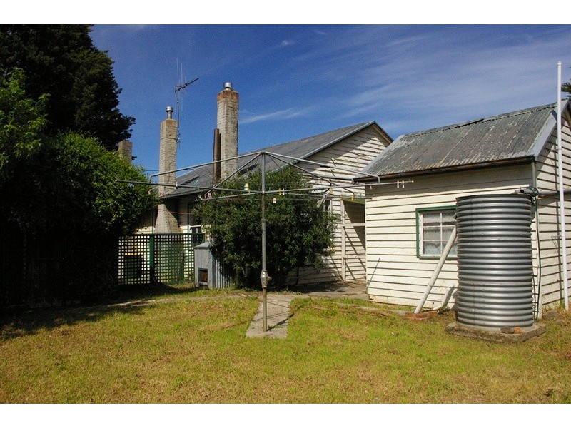 24 De La Beche Street, Taradale VIC 3447