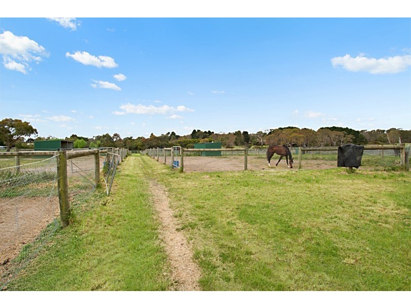 9 Taylors Court, Kyneton VIC 3444