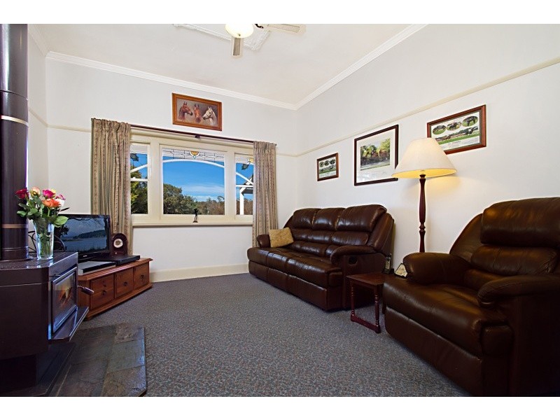 9 Taylors Court, Kyneton VIC 3444