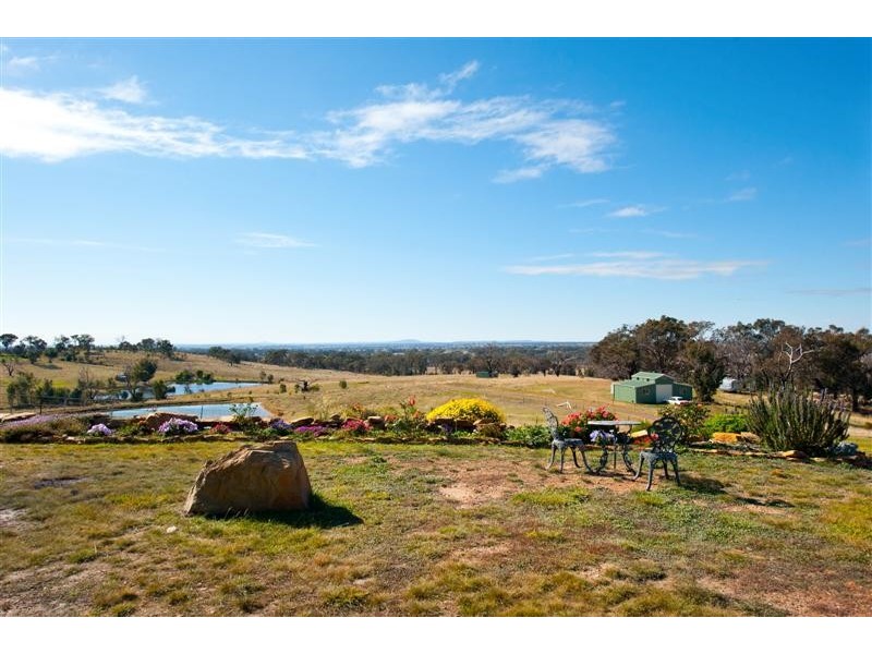 57 Racecourse Road, Redesdale VIC 3444