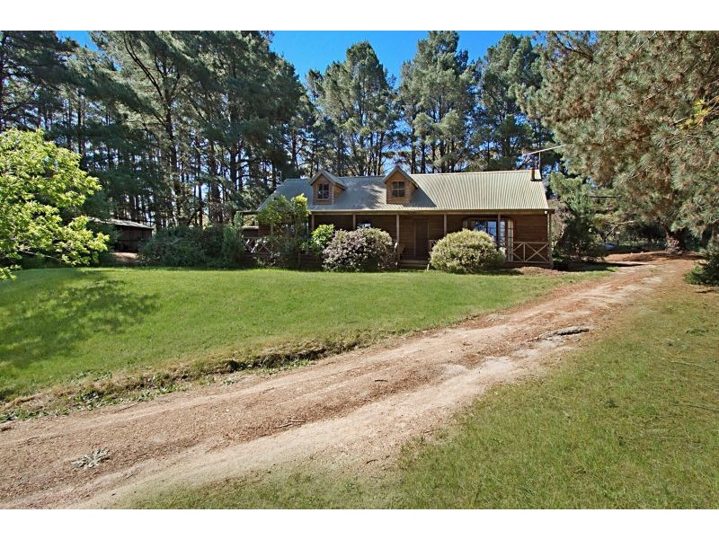 6 Granite Hill Lane, Kyneton VIC 3444