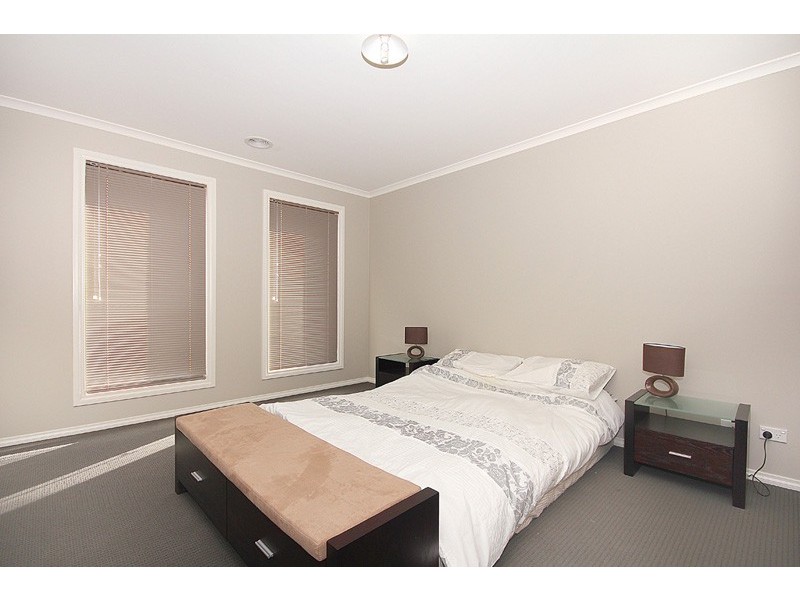 84 Caroline Chisholm Drive, Kyneton VIC 3444