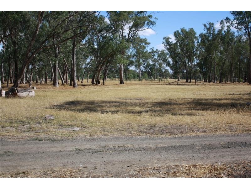 200 CAMPBELLS ROAD, Redesdale VIC 3444