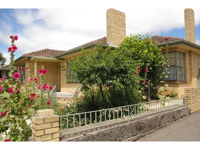 39 Ebden Street, Kyneton VIC 3444