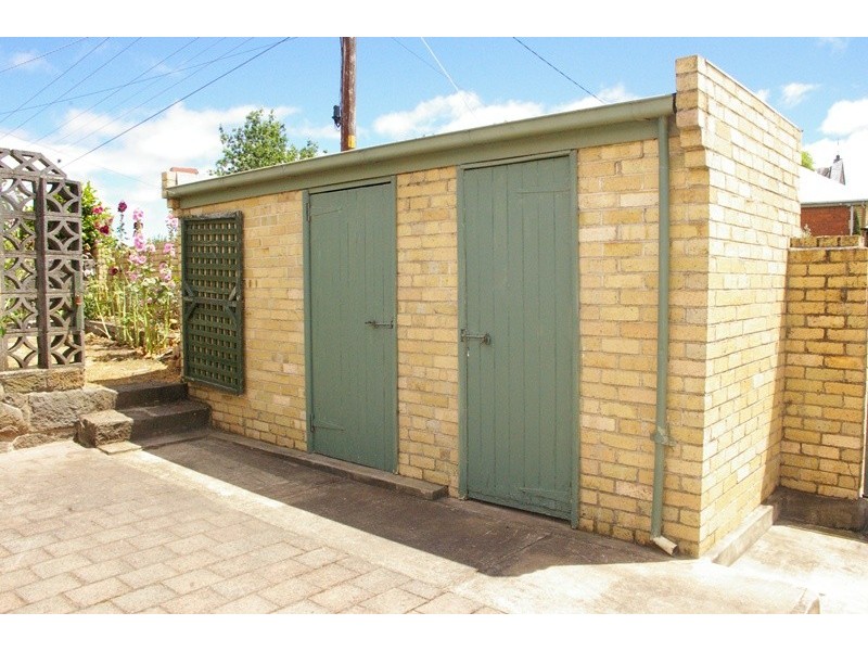39 Ebden Street, Kyneton VIC 3444