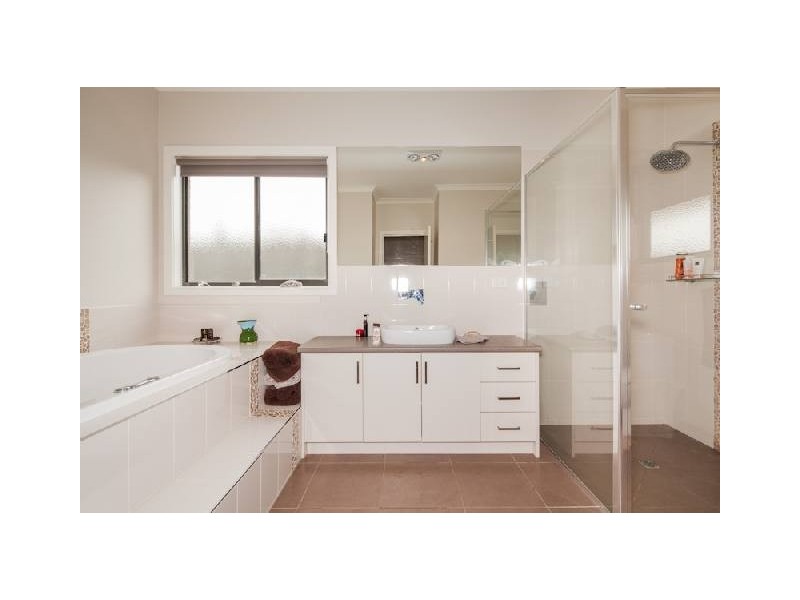 21 Stevensons Rise, Kyneton VIC 3444