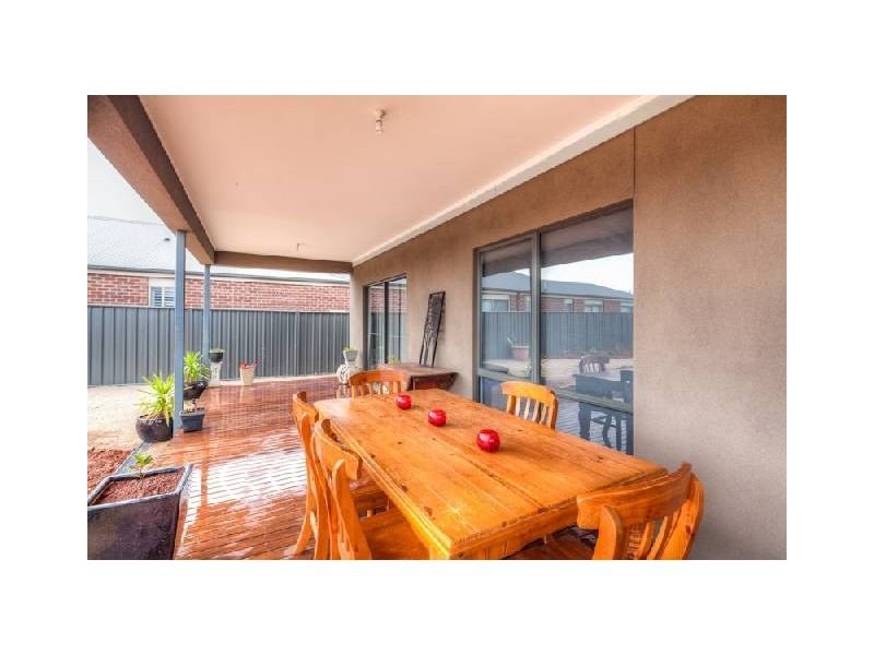 21 Stevensons Rise, Kyneton VIC 3444