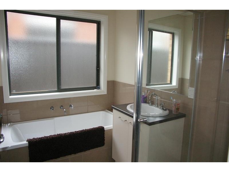 17 Stevensons Rise, Kyneton VIC 3444