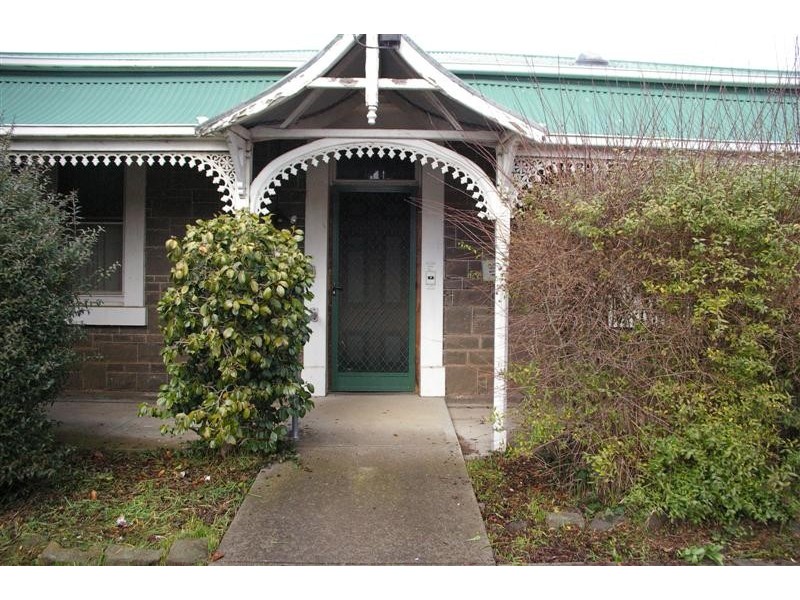 2 Bodkin Street, Kyneton VIC 3444