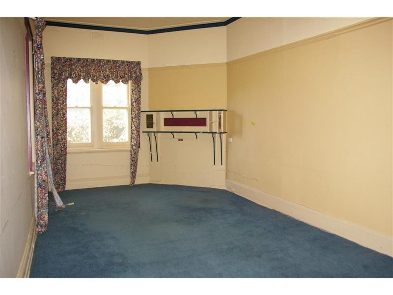 2 Bodkin Street, Kyneton VIC 3444