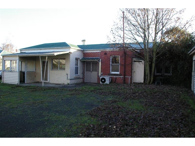 2 Bodkin Street, Kyneton VIC 3444