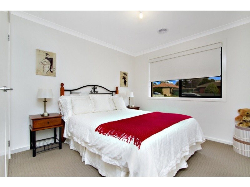 4 Windridge Way, Kyneton VIC 3444