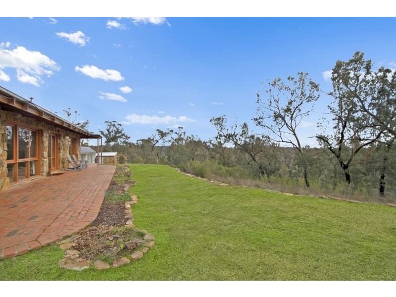 64 Mill Road, Barfold VIC 3444