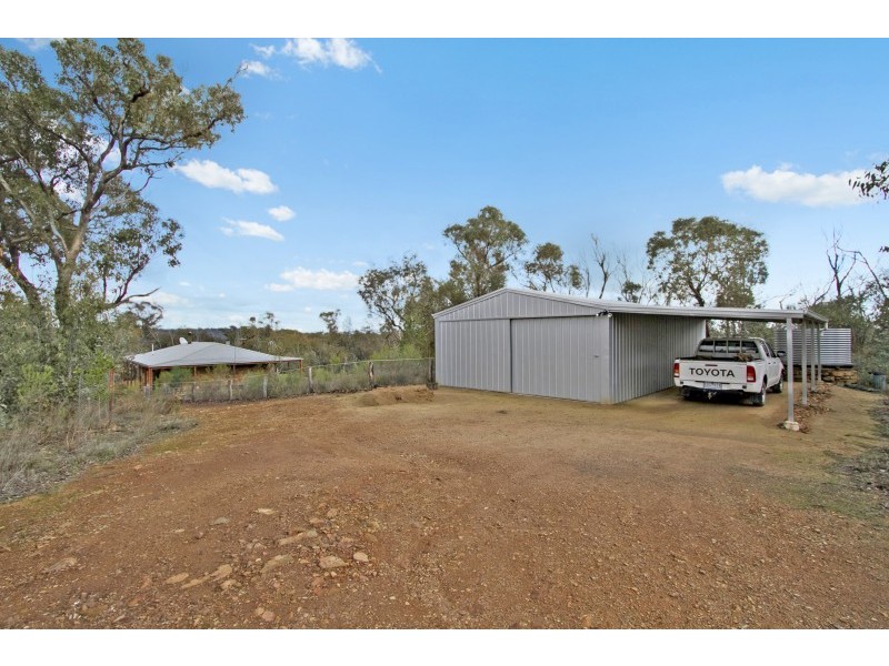 64 Mill Road, Barfold VIC 3444